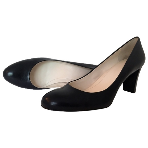 Calvin Klein Babe Leather Shoes Pumps Heels Dark Blue Classic EUC - Picture 3 of 11